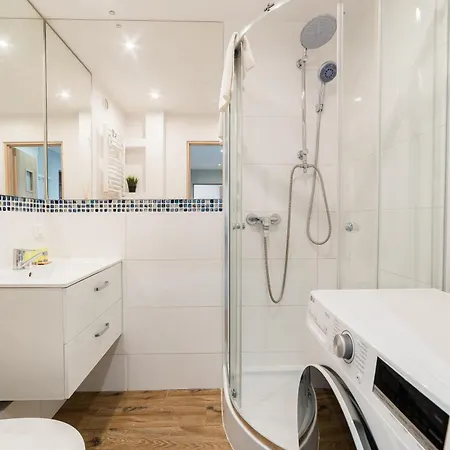 Apartamento Winogrady Stylish By Bookinghost