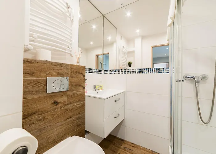 Apartament Winogrady Stylish By Bookinghost